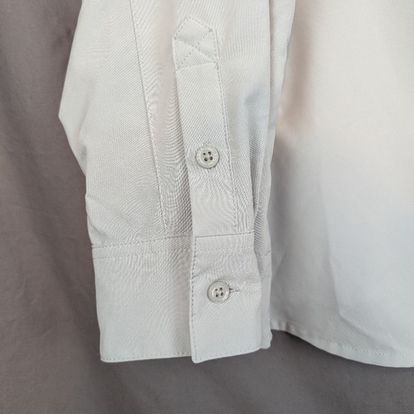Ascend Hiking Ng Button Down Shirt Large In Light Gray Excellent Condition - Picture 7 of 14